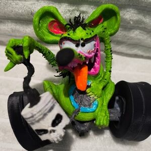 Green Rat Fink Custome Culture Ed Roth Inspired Figurine with Skull Accessory